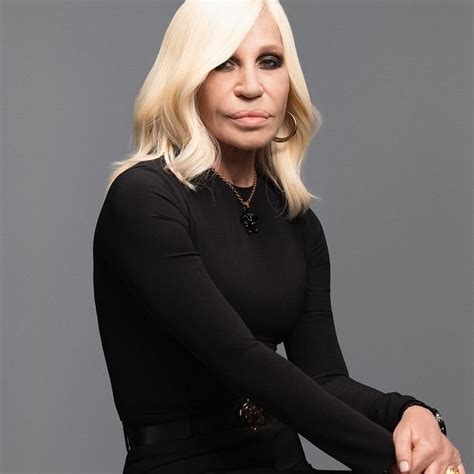 donatella versace idade moderna.